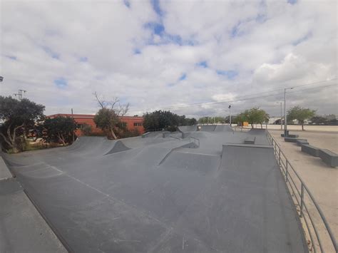 skatepark chiclana|Las Albinas del Torno skatepark .